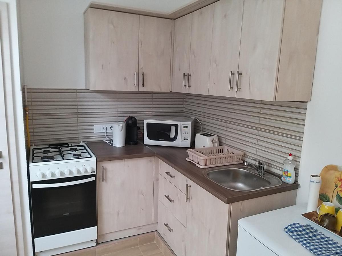 דירות Helios Apartman סגד מראה חיצוני תמונה